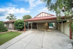 3 Glen Rovala Street, Brahma Lodge