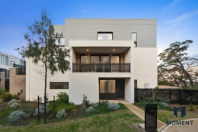 Carrum Downs 4房 现代公园旁生活：宽敞、明亮且富有生活魅力 Modern Parkside Living with Space, Light & Lifestyle Appeal
