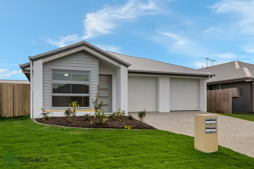 A&B/5 Fanflower Street, Logan Reserve, QLD 4133