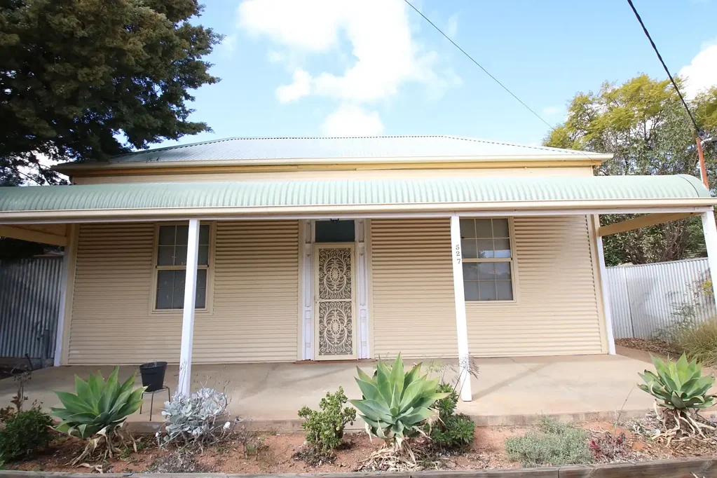 527 McGowen Street, Broken Hill NSW 2880