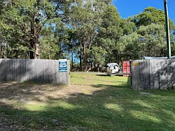 24 Cook Ave, Russell Island