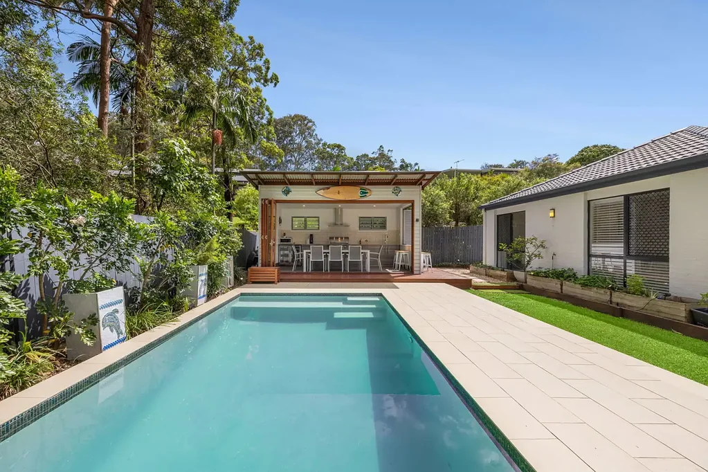 Buderim 4બેડરૂમ Panoramic Ocean Views & Resort-Style Entertaining on the Buderim Escarpment