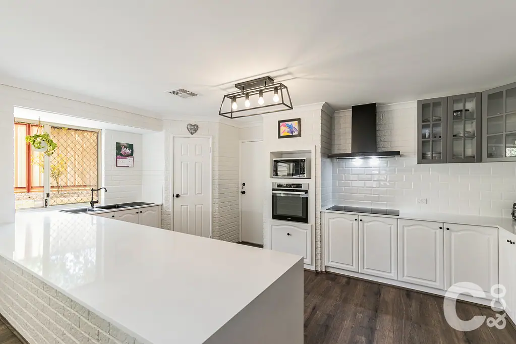 11 Eddy Close, Leda, WA 6170