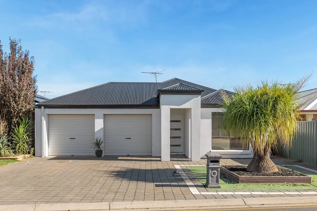 Munno Para 3部屋 SPACIOUS 3 BEDROOM FAMILY HOME!!