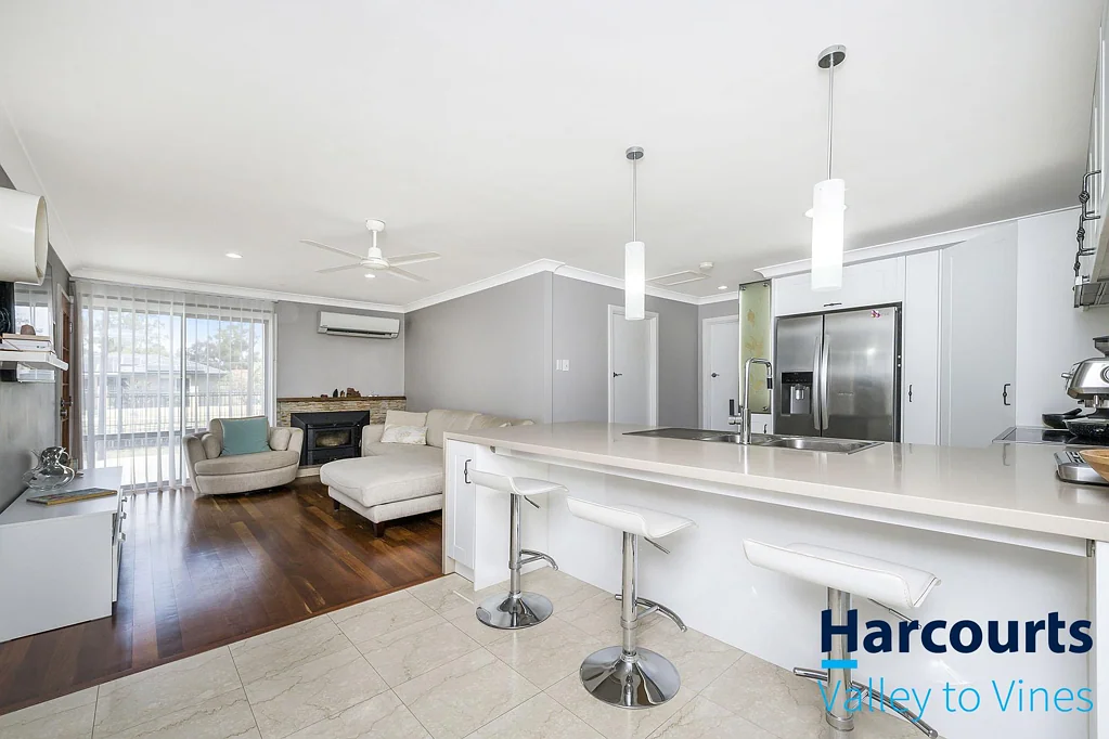 15 Bowman Street, Bullsbrook, WA 6084