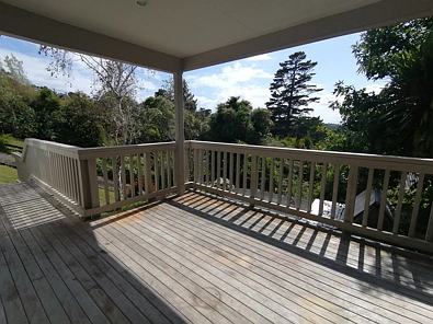 Well presented this lovely 2 bedrooms property