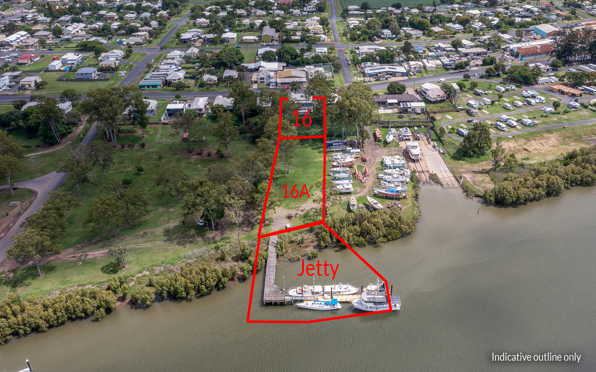 16 PERRY ST, BUNDABERG NORTH QLD 4670, 0 chambres, 0 salles de bain, House