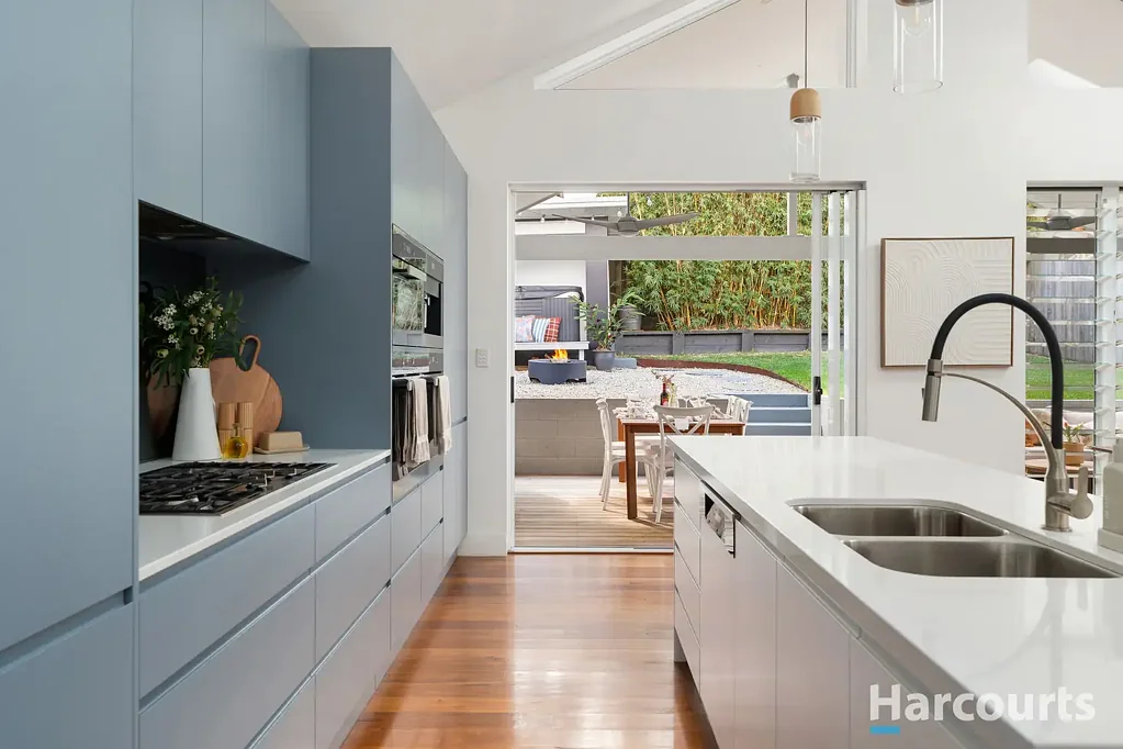 New Lambton 3ห้องนอน Beautifully Reimagined Cottage in Prestigious Cul-de-Sac Setting
