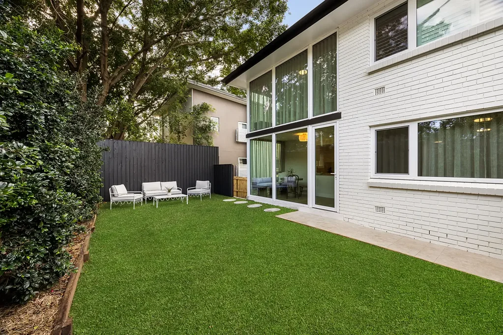Annerley 3房 豪华底层住宅带私人庭院 Luxury Ground Floor Home with Private Courtyard