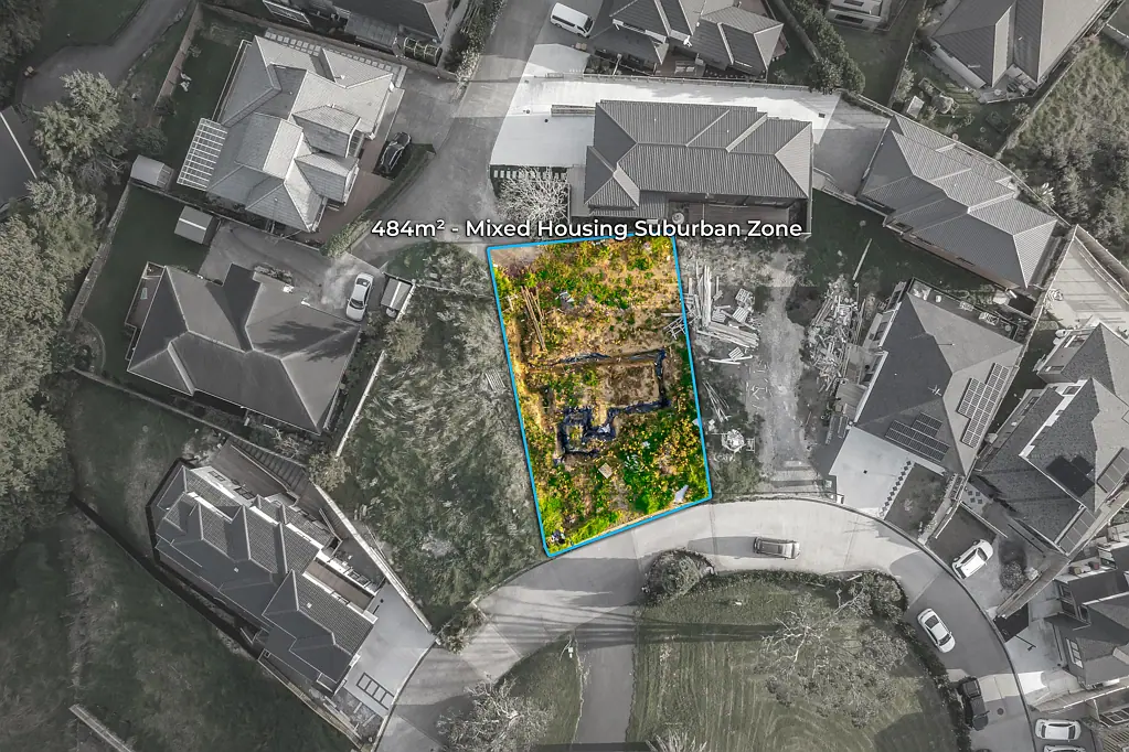 The Gardens Vendor's Loss, Your Gain: Act Fast!