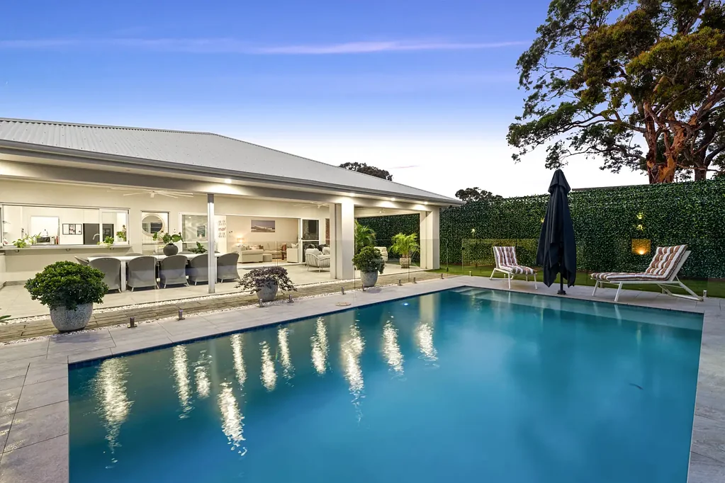 5 Harbour Street, Bateau Bay, NSW 2261