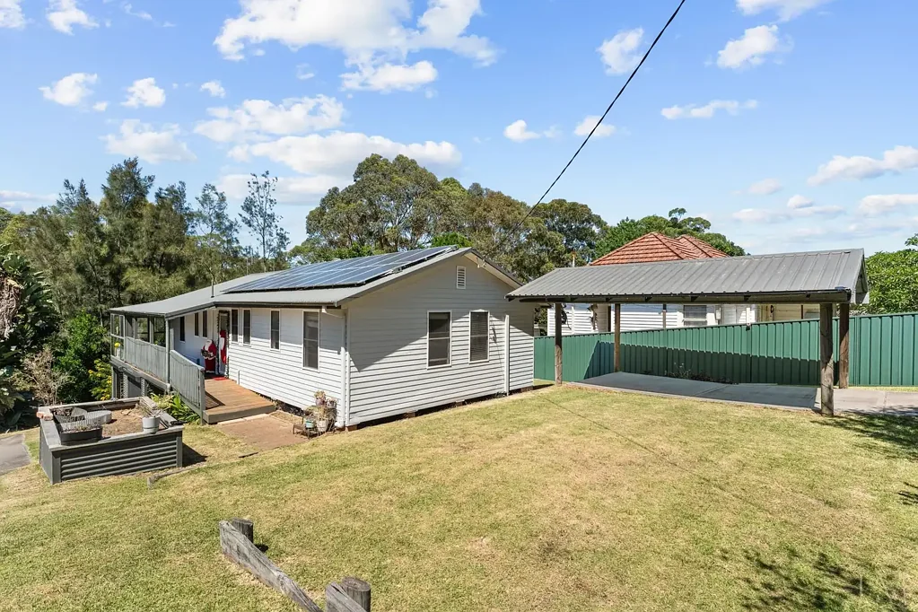 61 Wimbledon Grove, Garden Suburb, NSW 2289