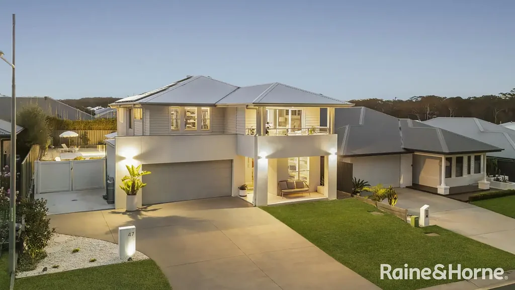 Vincentia 4બેડરૂમ Spectacular Family Entertainer with Resort-Style Pool