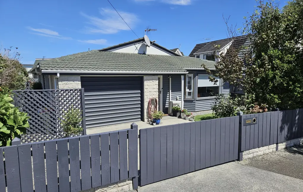 1/47 Whites Line West, Woburn, Lower Hutt, Wellington