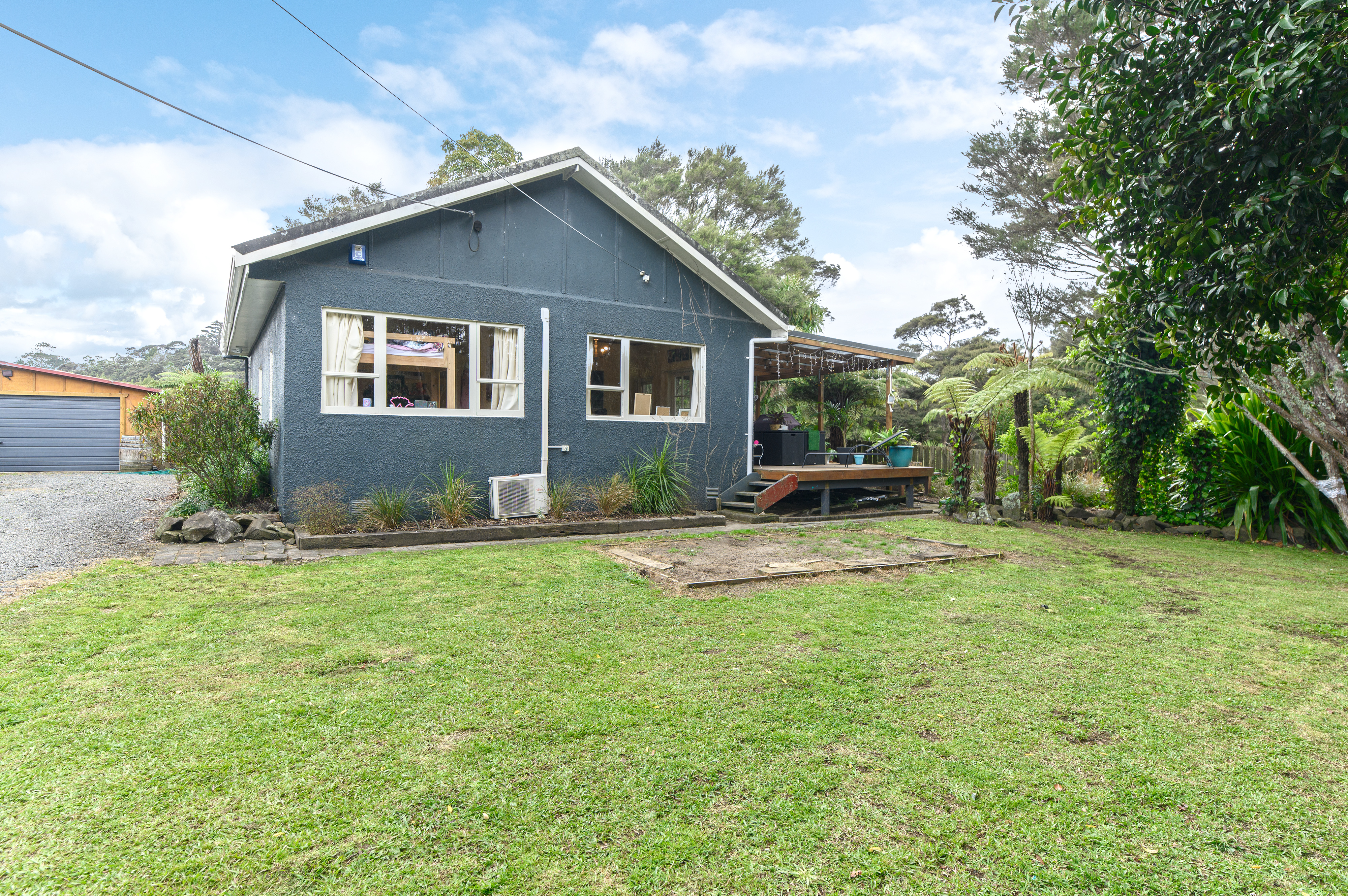 Rural  Waitakere Foothills Zone