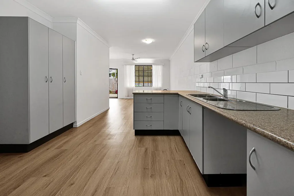 West End 2部屋 Smart Investment in a Prime Location