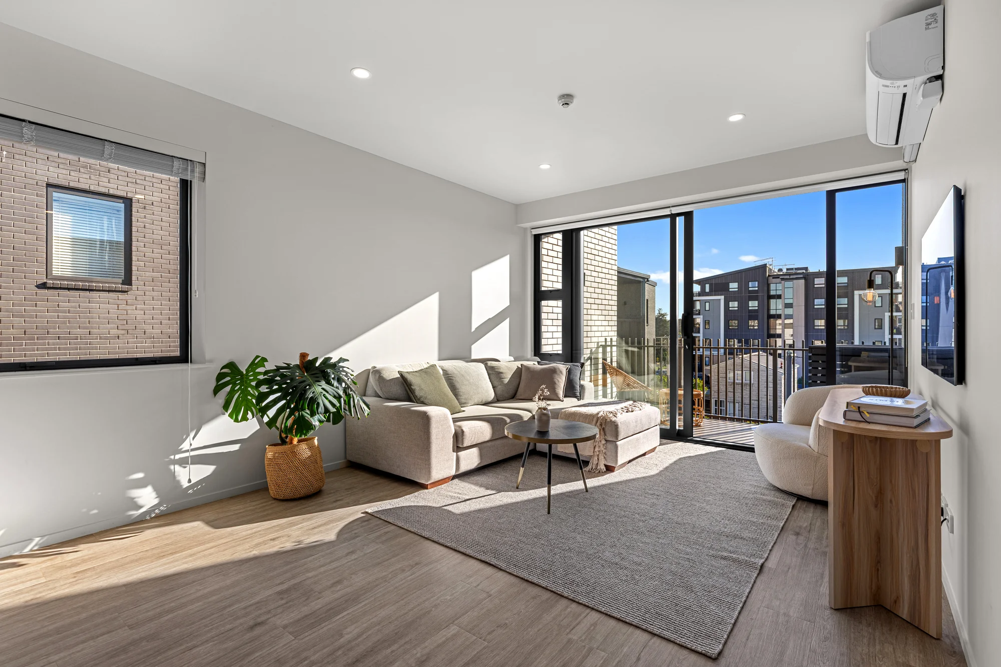 Northcote 2chambre Lifestyle. Sun. Space. City Close