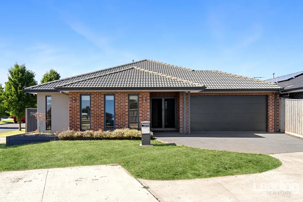 63 Farm Road, Diggers Rest, VIC 3427