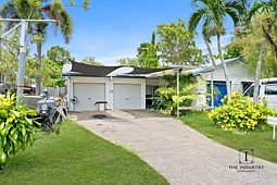 98 Baronia Crescent, Holloways Beach