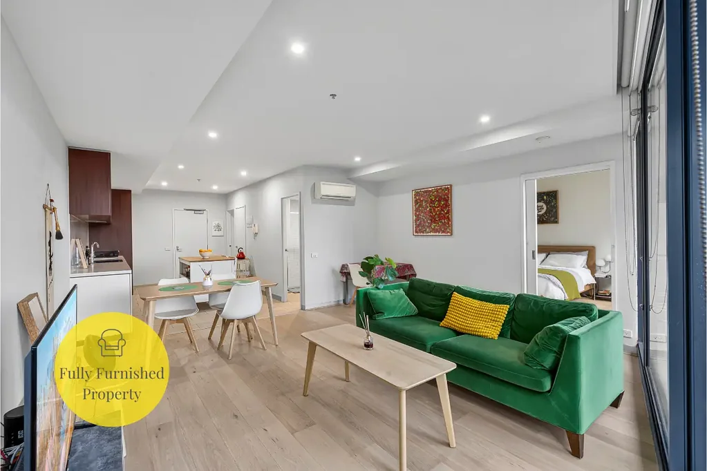 Stylish Fully Furnished CBD Apartment with Secure Car Space
