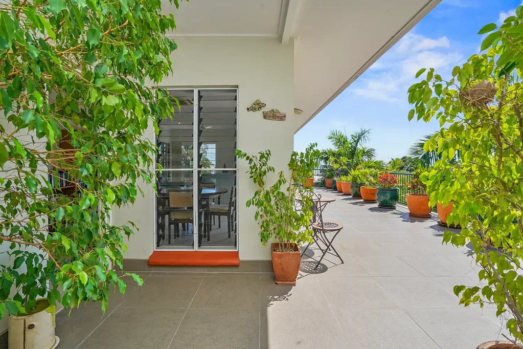 Parap 2房  PENTHOUSE ROOFTOP APARTMENT