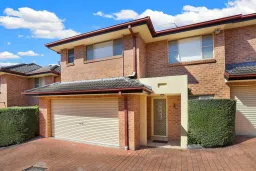 2/45-47 Cornelia Road, Toongabbie