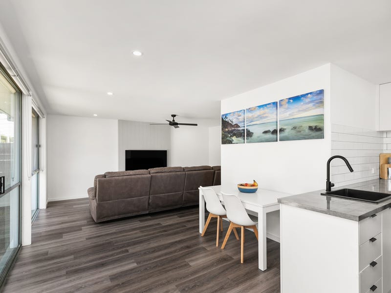 4 STROUD PL, FLOREY ACT 2615, 0 habitaciones, 0 baños, Townhouse