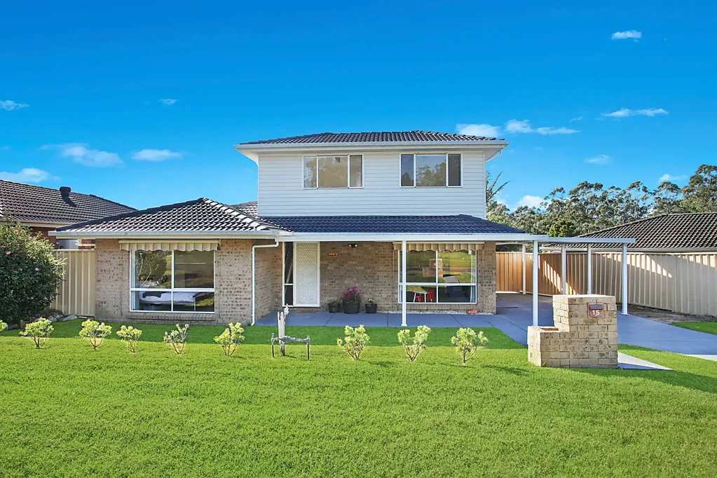 15 Mayfield Circuit, Albion Park, NSW 2527