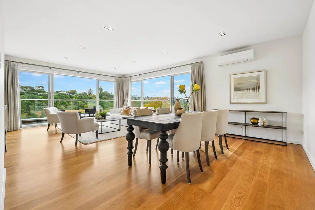 Remuera 6બેડરૂમ SOLID MASTERPIECE ON FULL SITE – DGZ!