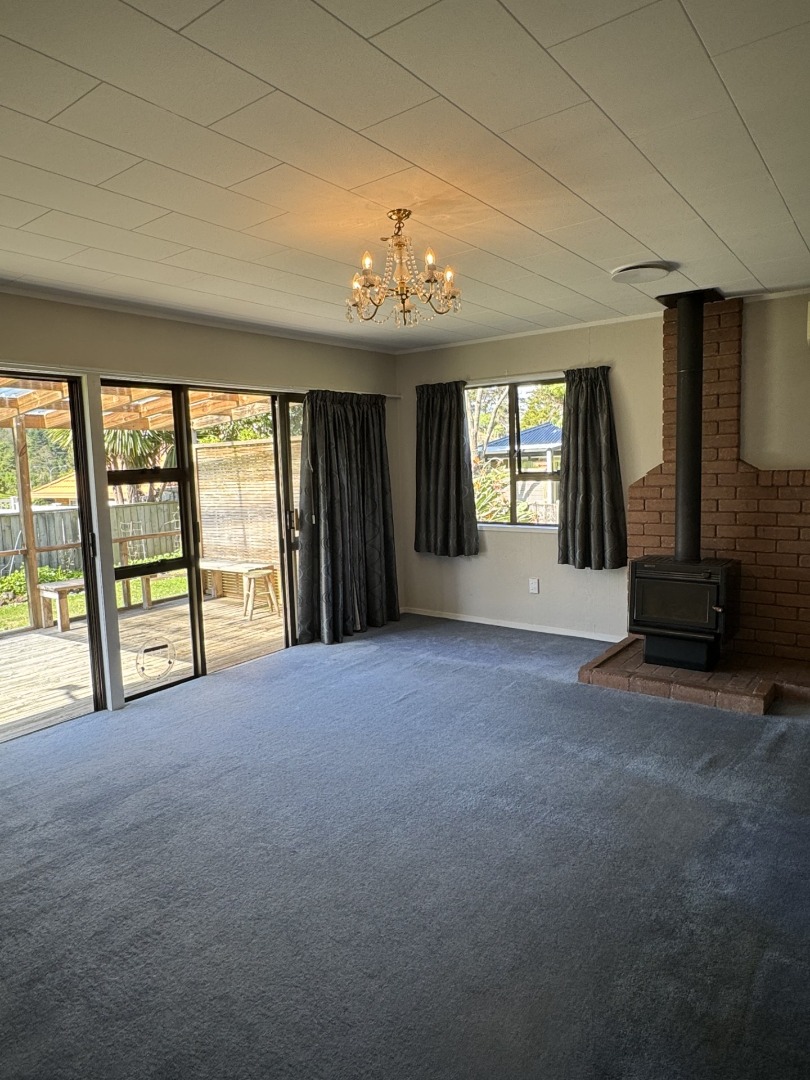 2/751 Swanson Road, Swanson, Auckland - Waitakere, 3部屋, 0バスルーム, House