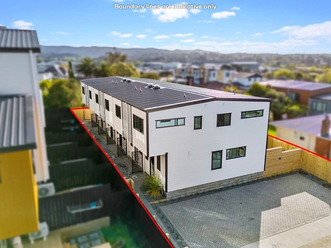 5/2 Kereru Street, Henderson, Waitakere City