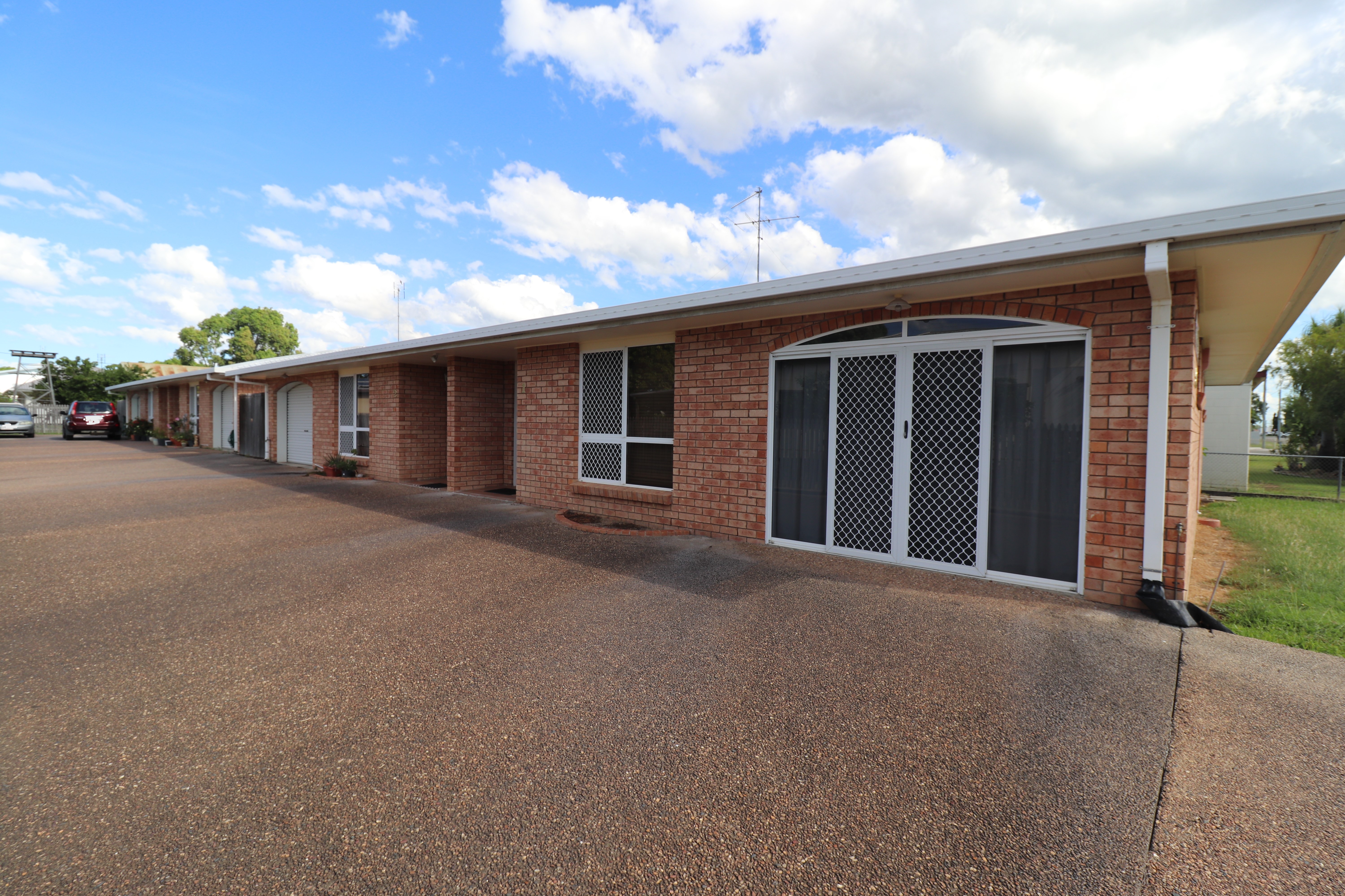 UNIT 4 56 MACMILLAN ST, AYR QLD 4807, 0 Bedrooms, 0 Bathrooms, Unit