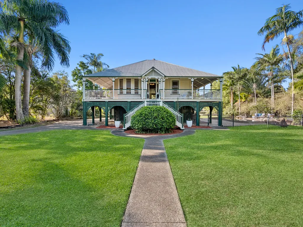 Hemmant 4Kwarto COUNTRY LIVING ON A SIZEABLE BLOCK CLOSE TO THE BAY AND CBD