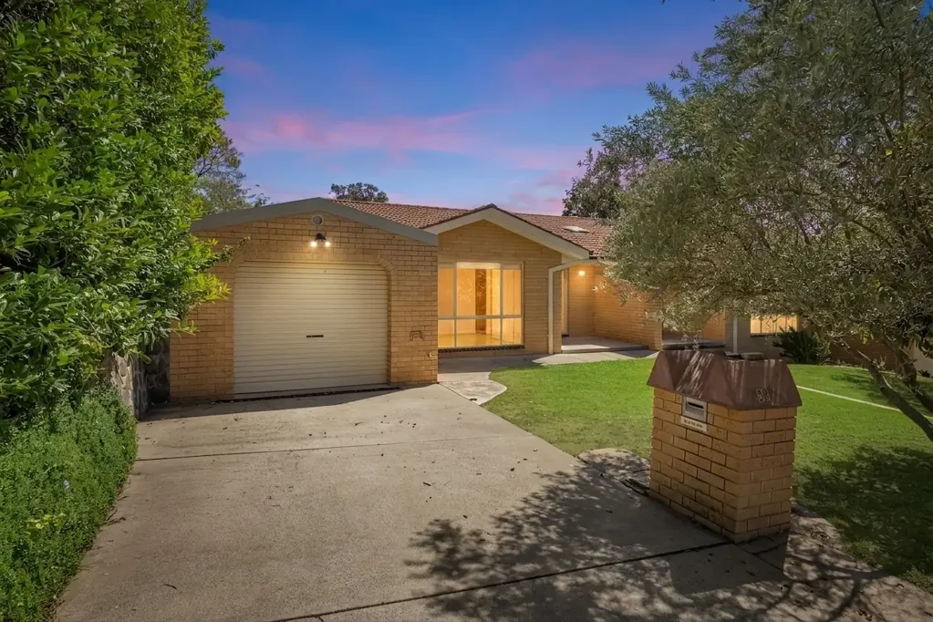 3B Myles Connell Crescent, Gordon, ACT 2906