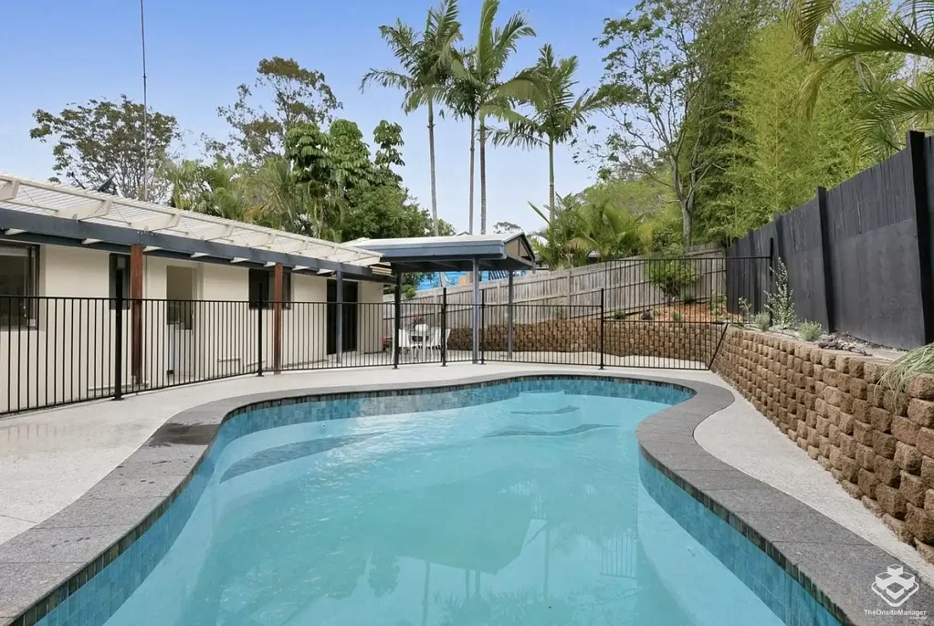 Fully furnished large family home conveniently located.