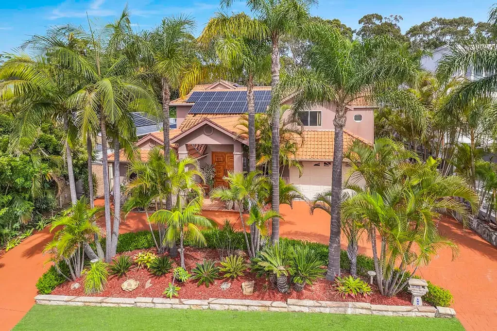 62 Sylvan Ridge Drive, Illawong, NSW 2234