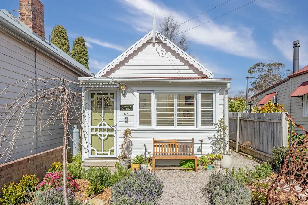 HOME IN THE HEART OF BLACKHEATH