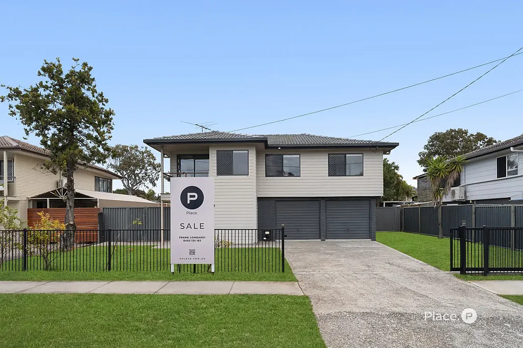 Birkdale 3 Slaapkamer Wide Frontage, Side Access & Endless Potential on 693m²