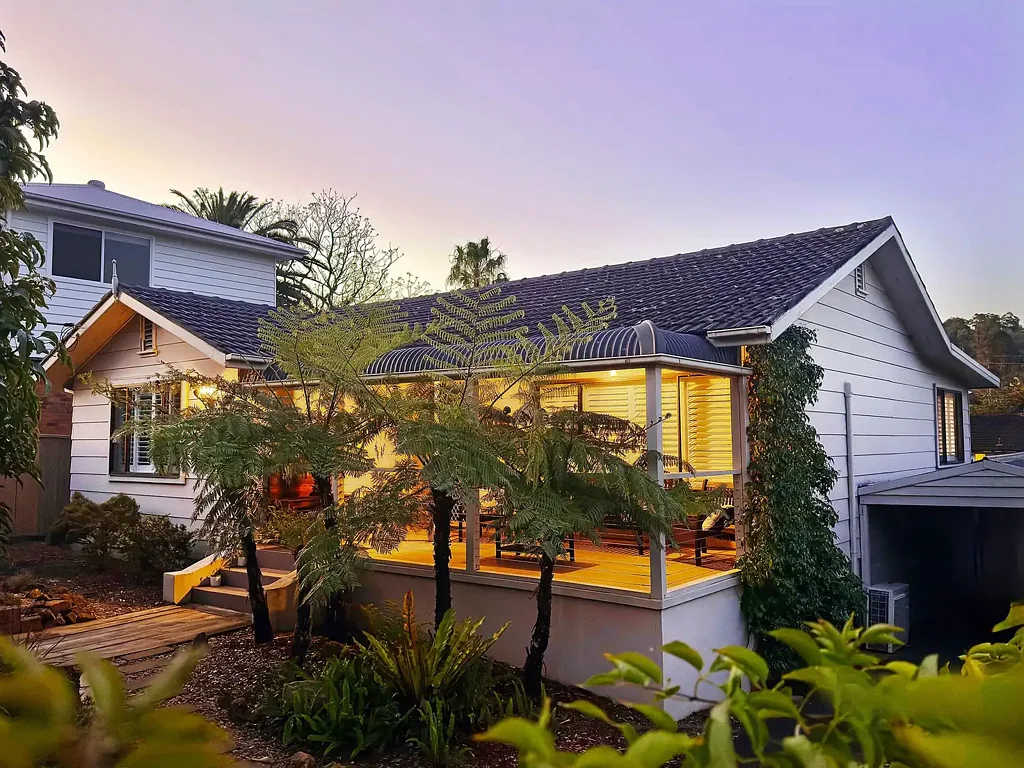 22 Roycroft Avenue, Mount Warrigal, NSW 2528