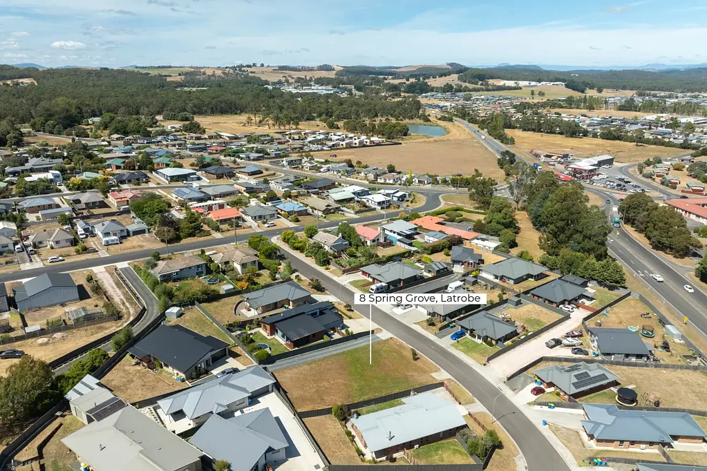 8 Spring Grove, Latrobe, TAS 7307
