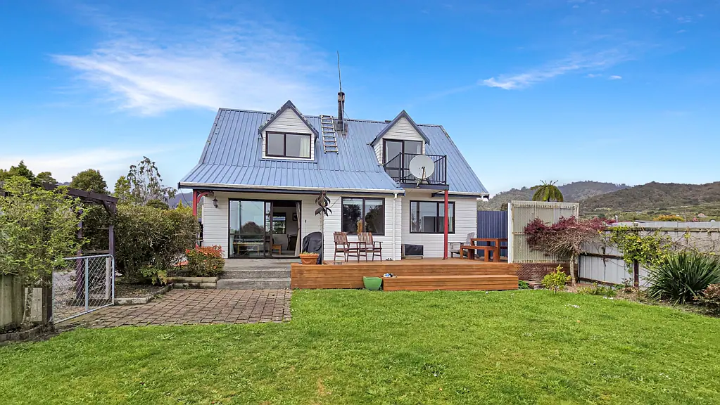 Ross 4ਬੈੱਡਰੂਮ Spacious family home in Ross