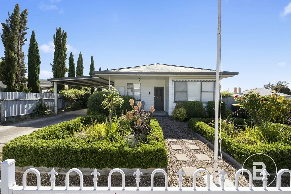 4 Pekin Road, Maryborough, VIC 3465