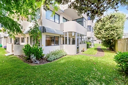 7B Puriri Avenue, Orewa