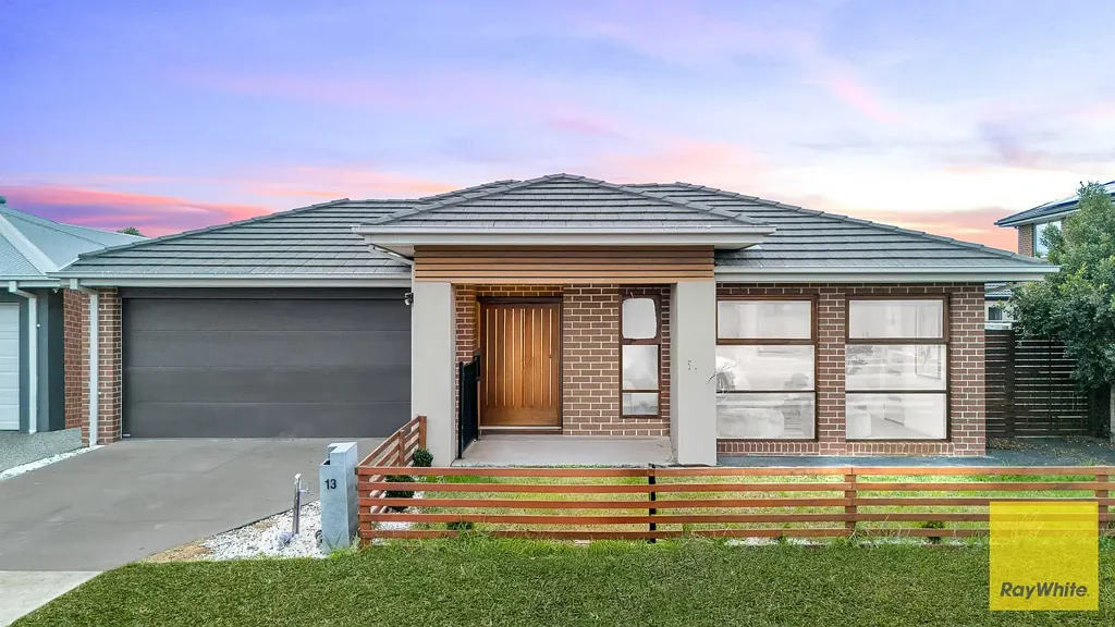 13 Tundra Esplanade, Werribee, VIC 3030