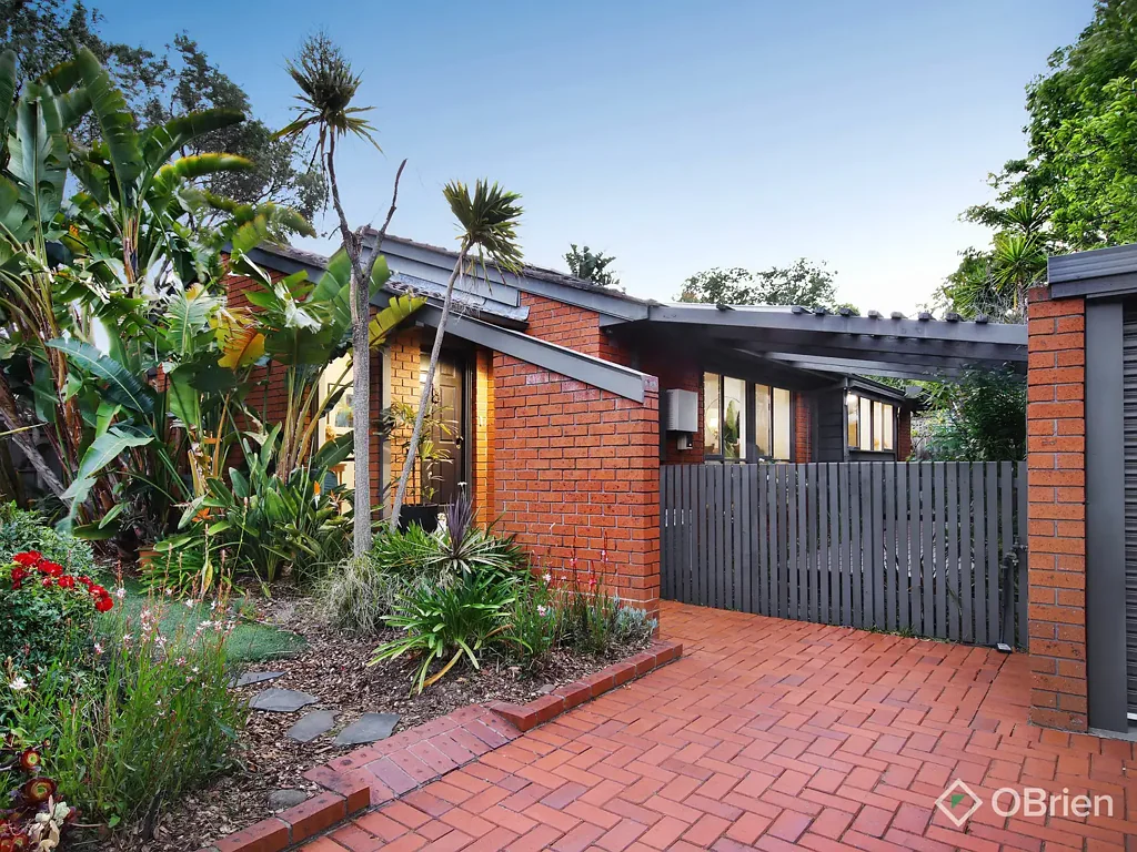 45A Montclair Avenue, Brighton, VIC 3186