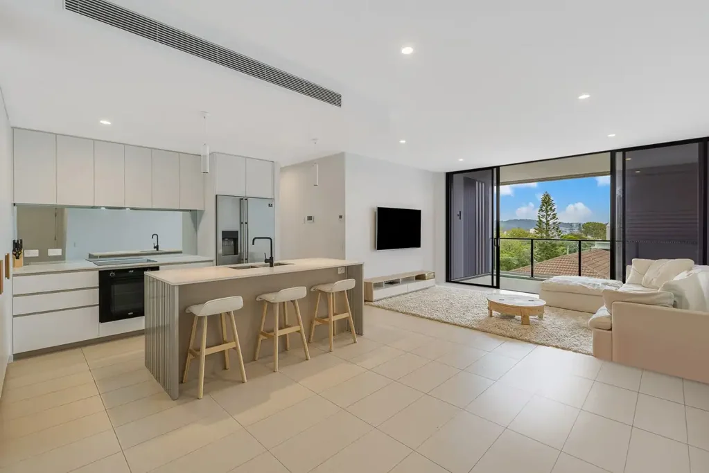 Bilinga 2ਬੈੱਡਰੂਮ Modern Two Bedroom Apartment Minutes to Bilinga Beach