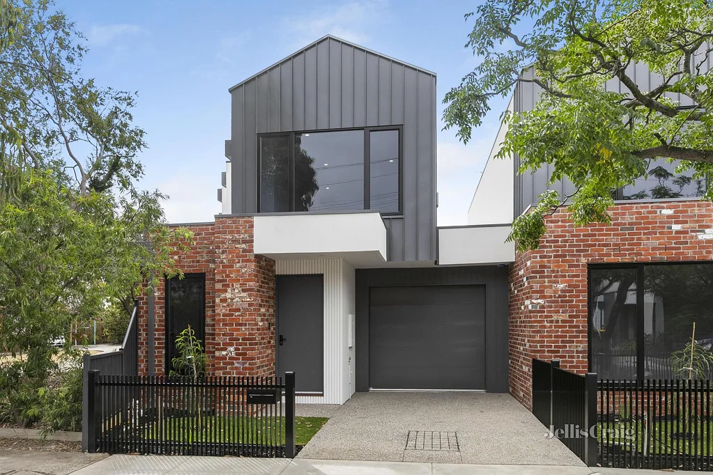 2C Basil Street, Newport, VIC 3015