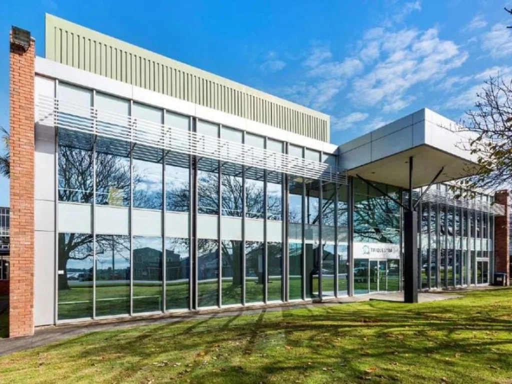 Avondale Highly Motivated Landlord - Standalone Office