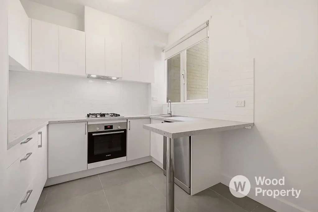 Barkly Street Beauty with Beachside Appeal