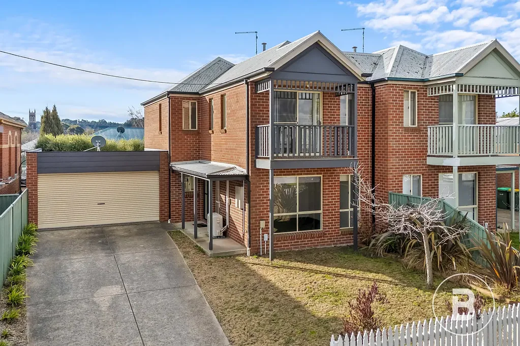 Ballarat East 3 Bedroom STYLISH, LOW MAINTENANCE THREE BEDROOM TOWNHOUSE IN THE HEART OF BALLARAT